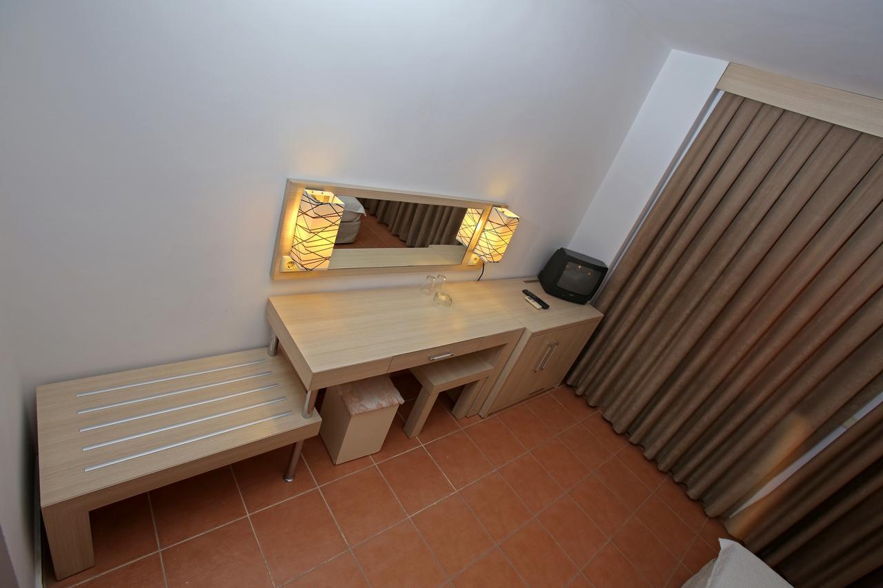 Twins Hotel Kiris Bagian luar foto